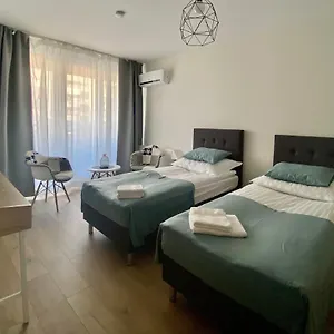 https://wroclaw-premium-apartment-4you.hotelswroclaw.com